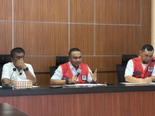 Kapal Kargo Tenggelam di Jalur Tersibuk Dunia, 9 WNI Selamat
