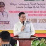 Sekda Bintan Mewisuda 34 Atok Nenek Dari Sekolah Lansia Kasih Ibu Desa Sebong Lagoi